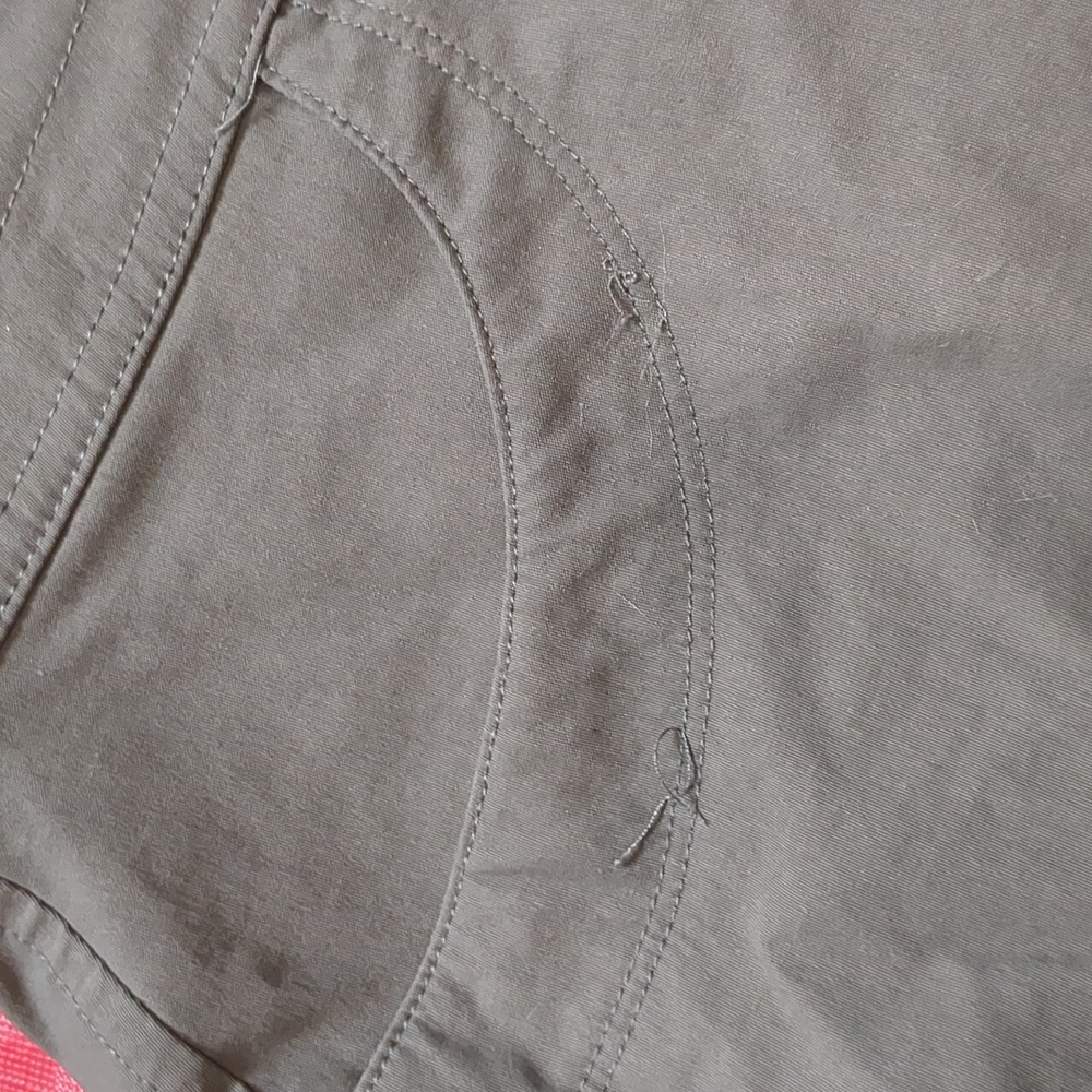 Eddie Bauer Womens Shorts Size 12 (Lot Of 2) - Picture 5 of 9